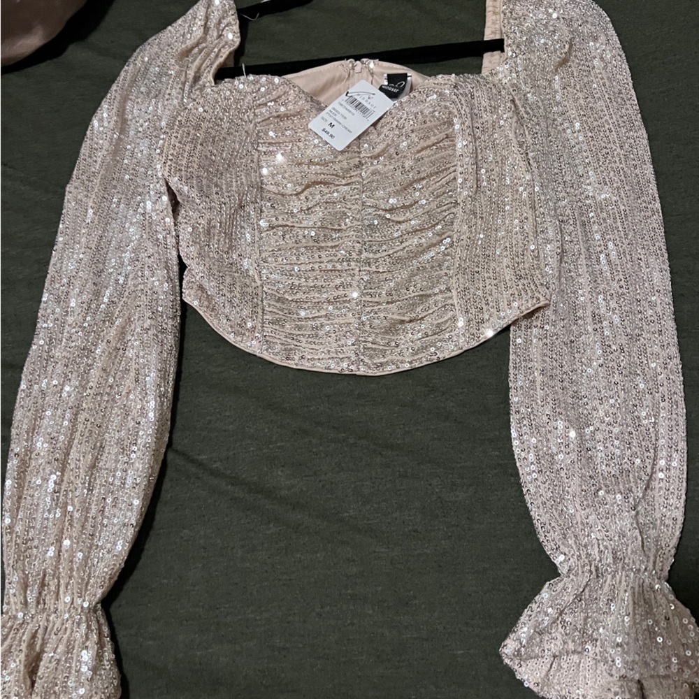 Sequin cropped long sleeve top